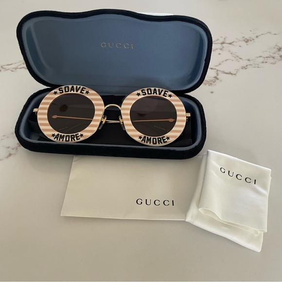 Gucci Women's Soave Amore Striped Round Acetate Sunglasses - Brand New with case - Picture 2 of 16